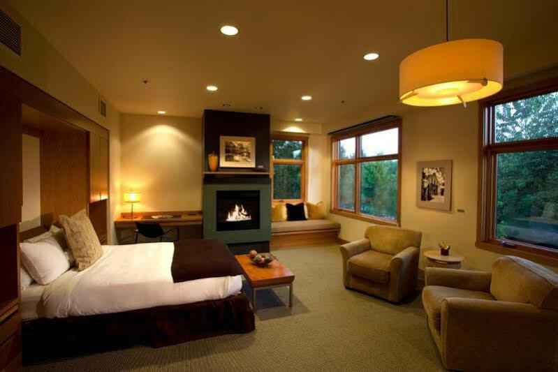 Cedarbrook Lodge SeaTac Bagian luar foto