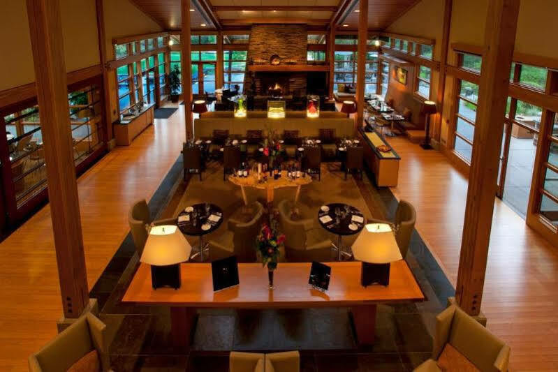 Cedarbrook Lodge SeaTac Bagian luar foto